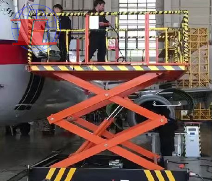 南宁大型机场升降车