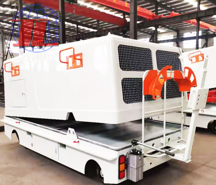 南宁机场用自行多功能车